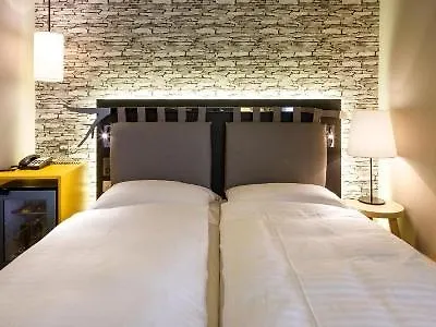 Hotel Swiss Wine By Fassbind 3*