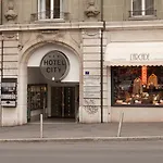 スイス ワイン バイ ファスビント 3* ローザンヌ