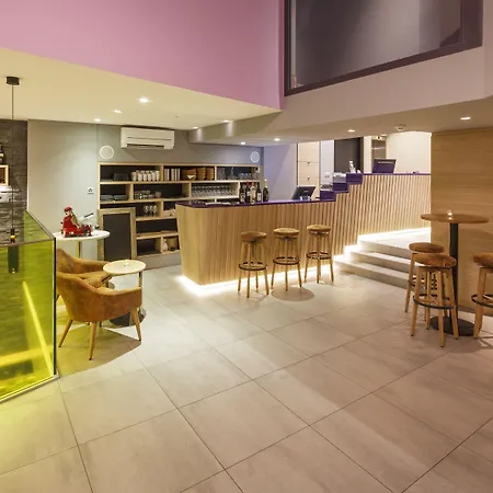 Swiss Wine By Fassbind Hotel 3*