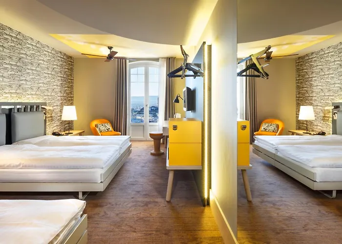 Swiss Wine By Fassbind 3*