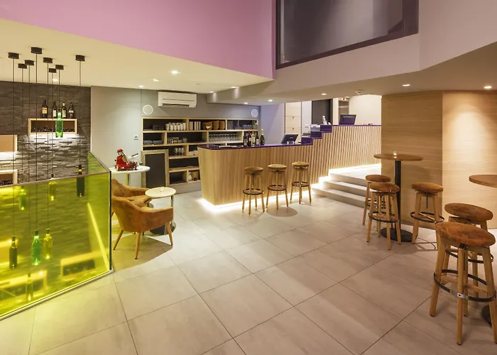 Swiss Wine By Fassbind Hotel 3*